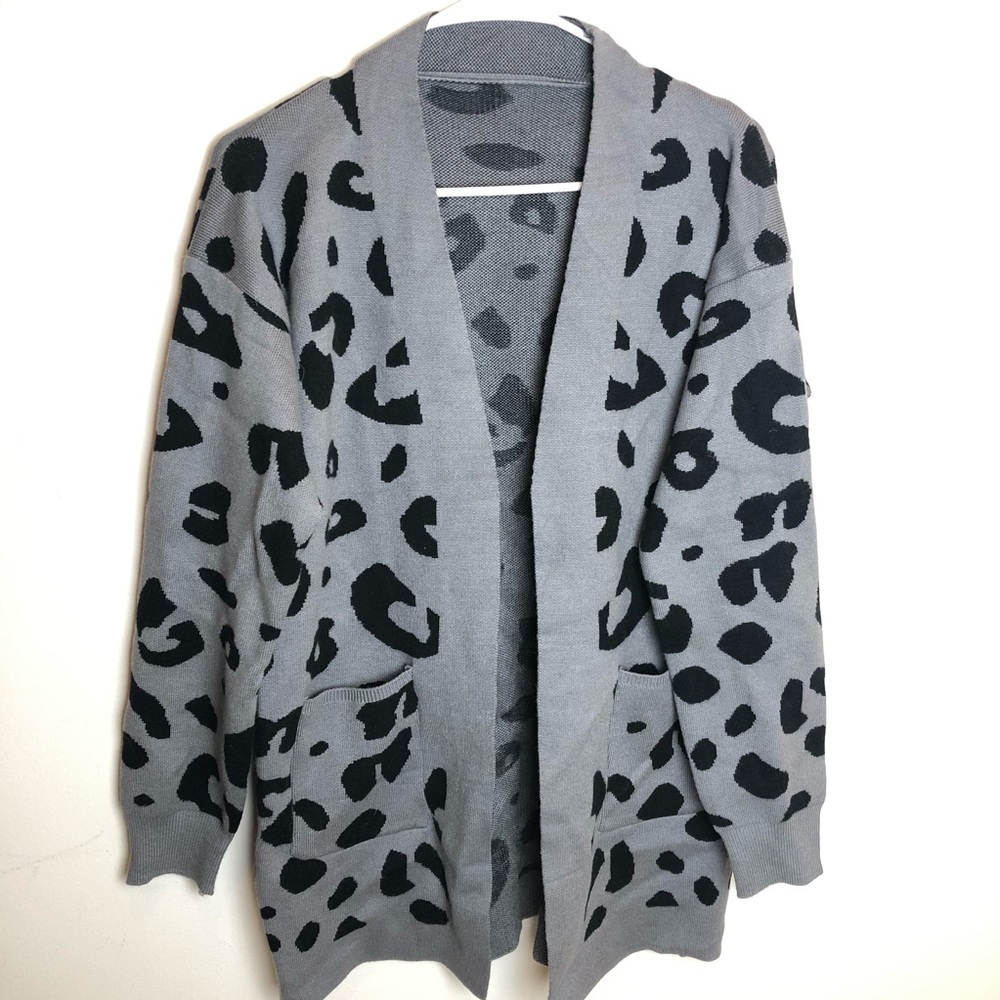 Leopard Print Cardigan NWOT